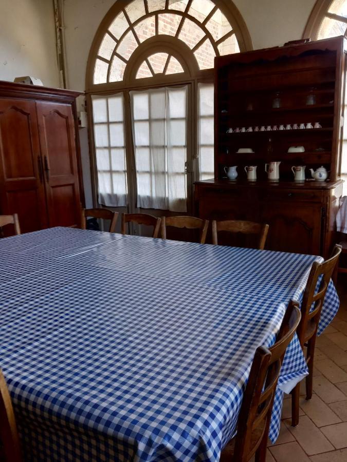 Chateau De La Ferte Saint Aubin Bed & Breakfast Exterior photo